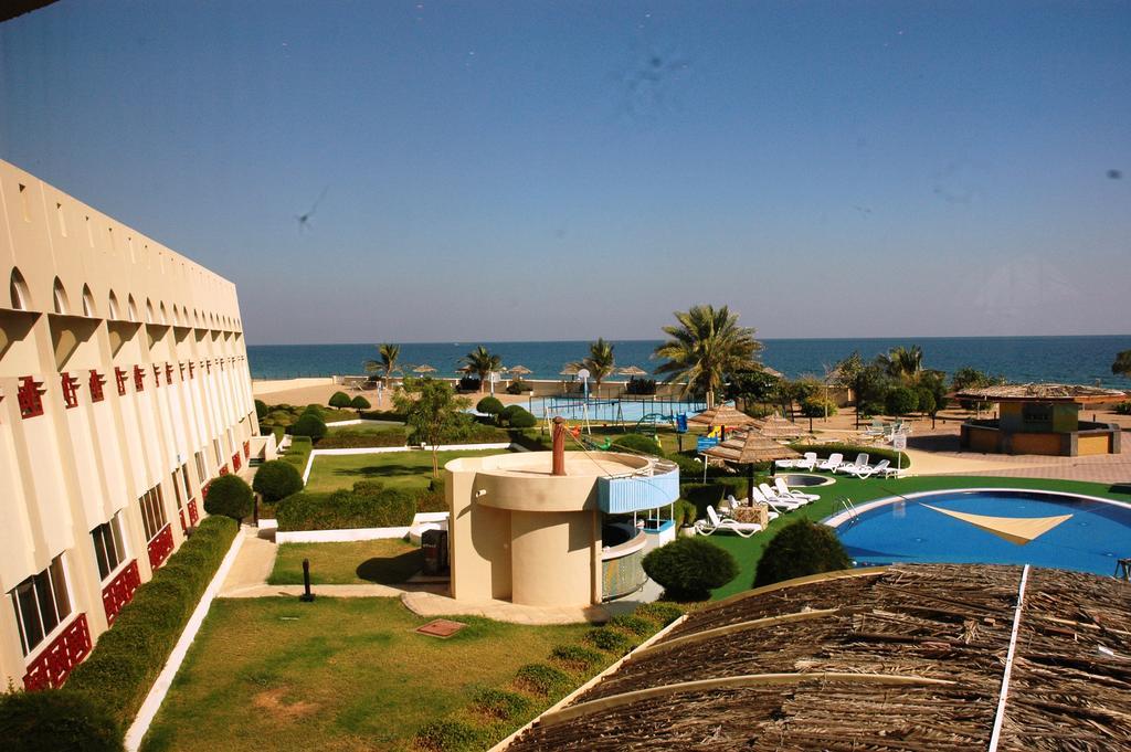 Dibba Beach Resort Exterior photo