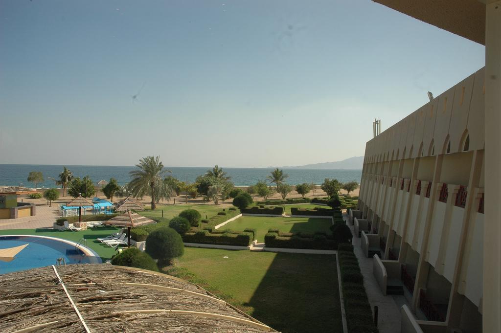 Dibba Beach Resort Exterior photo