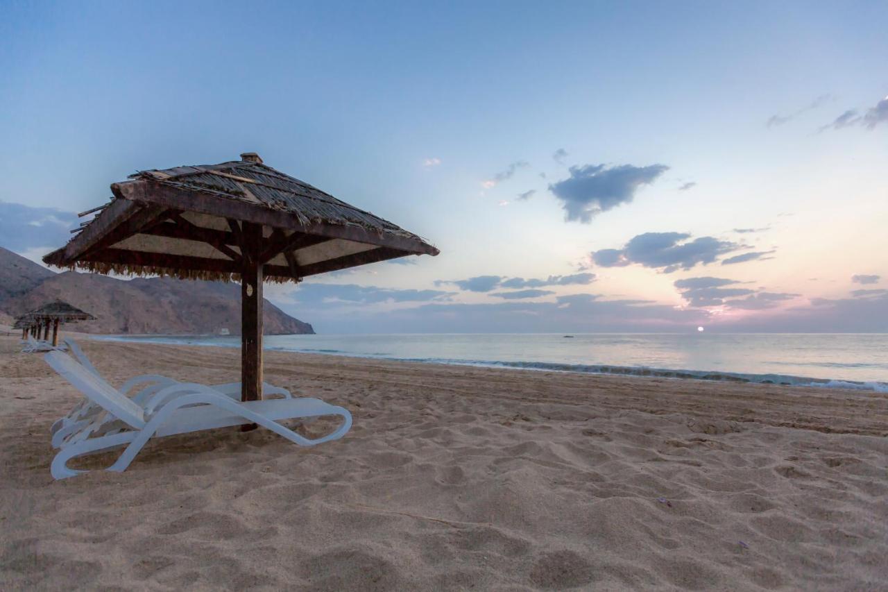 Dibba Beach Resort Exterior photo
