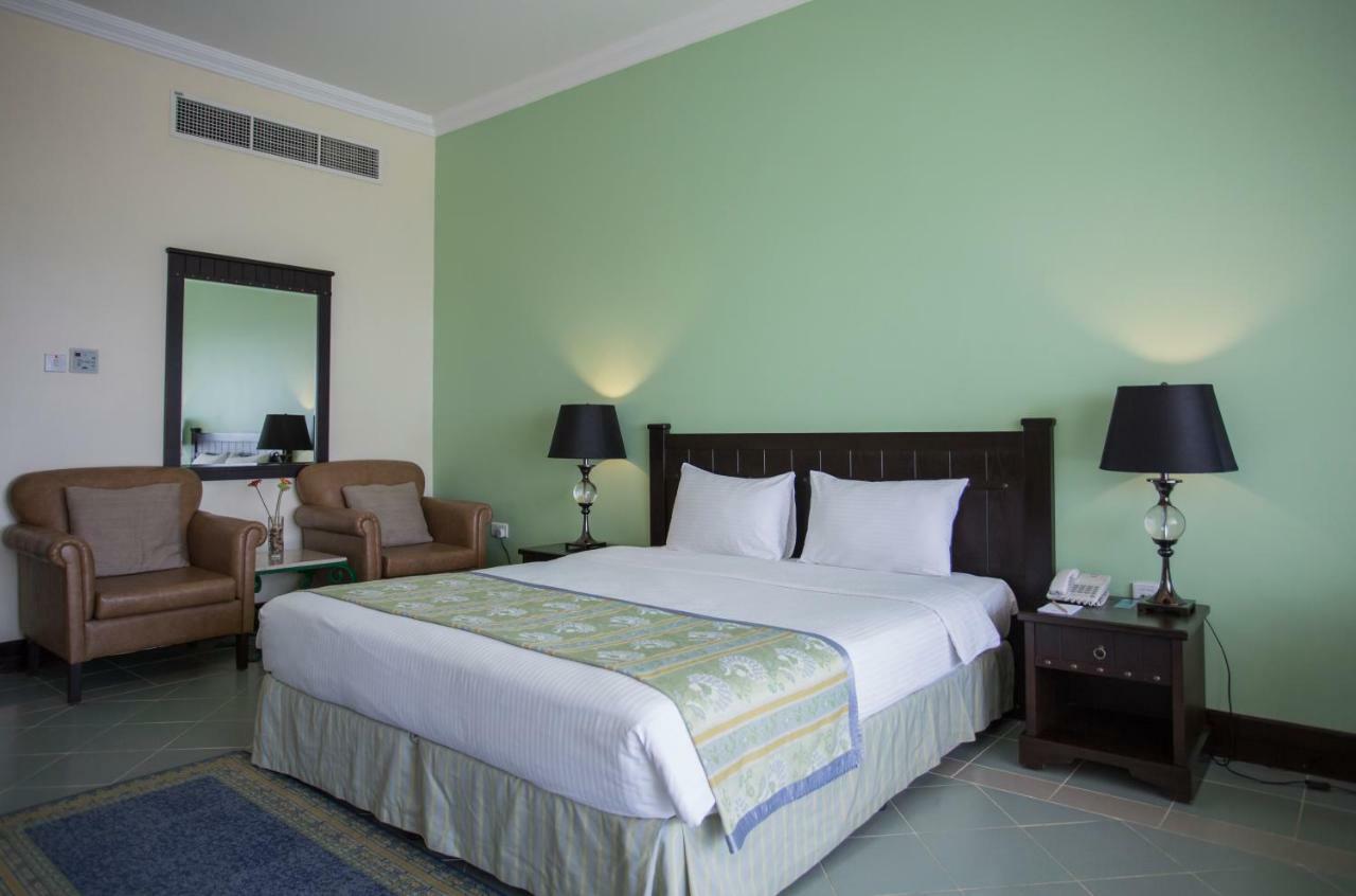 Dibba Beach Resort Exterior photo